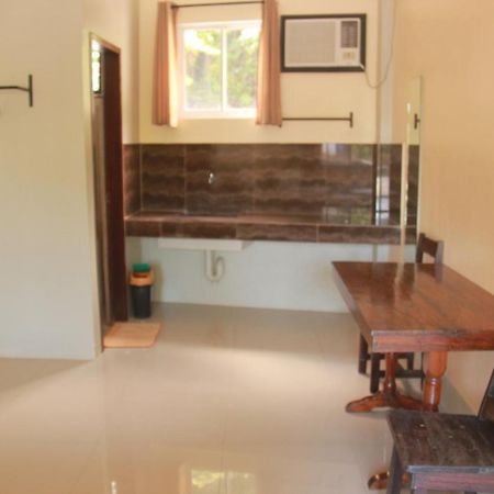 אל נידו Galourique Inn מראה חיצוני תמונה