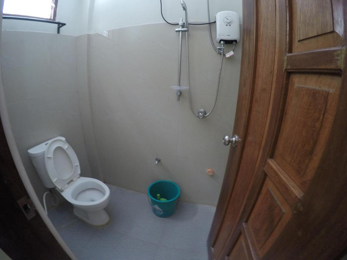 אל נידו Galourique Inn מראה חיצוני תמונה