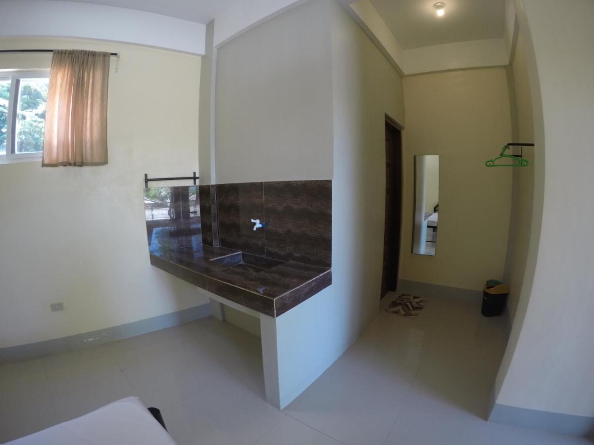 אל נידו Galourique Inn מראה חיצוני תמונה