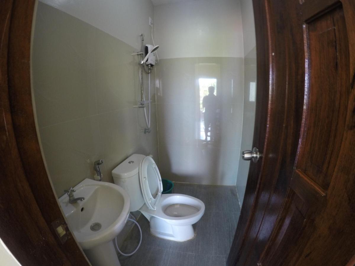 אל נידו Galourique Inn מראה חיצוני תמונה